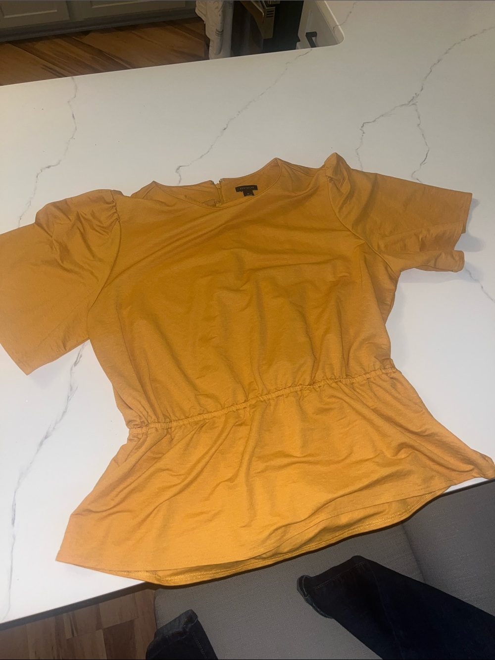Ann Taylor Mustard Yellow Short Sleeve Peplum Top with cut out lower back XL